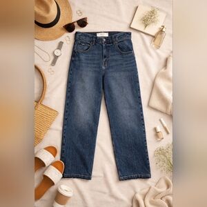 HOLLISTER Super Baggy Embroydered Dice Denim Jeans. Mens 30/30